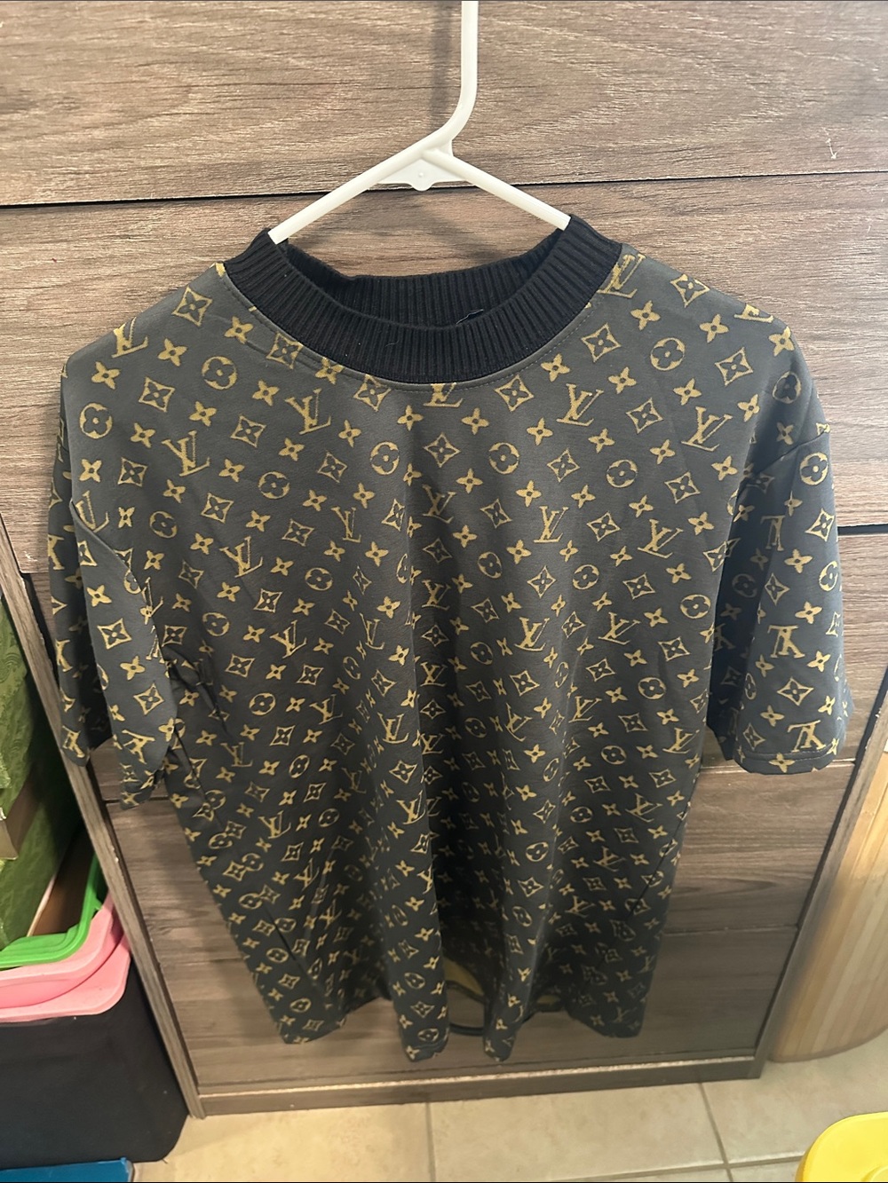 Dark Gray Tee with Gold Monogram Print size M